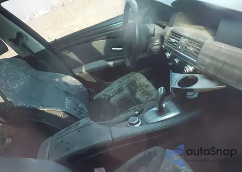 2008 BMW 528I из США, поврежденный, VIN WBANU53578CT03976